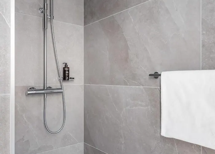 House Of Grey Luxury With Private Pool By Aavalevi ヴィラ レヴィ