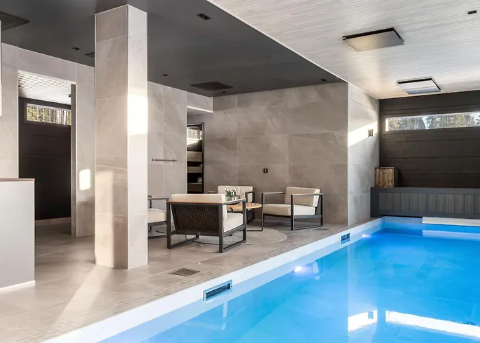 House Of Grey Luxury With Private Pool By Aavalevi レヴィ